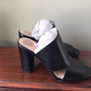 NWOT Vince Camuto Sembria black slide -sz 9 1/2.